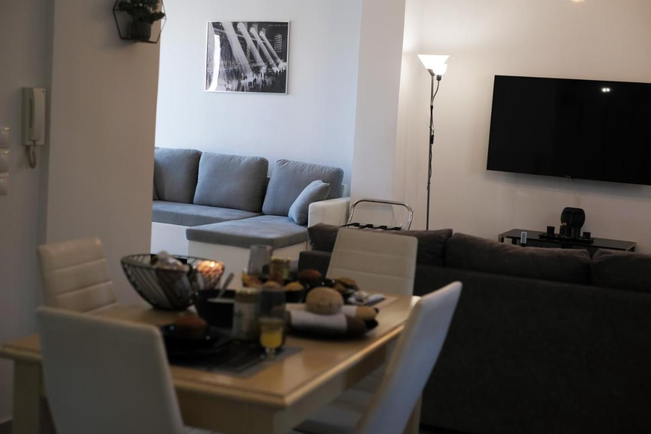 Emvi Apartments II Near Airport Враврона Екстер'єр фото